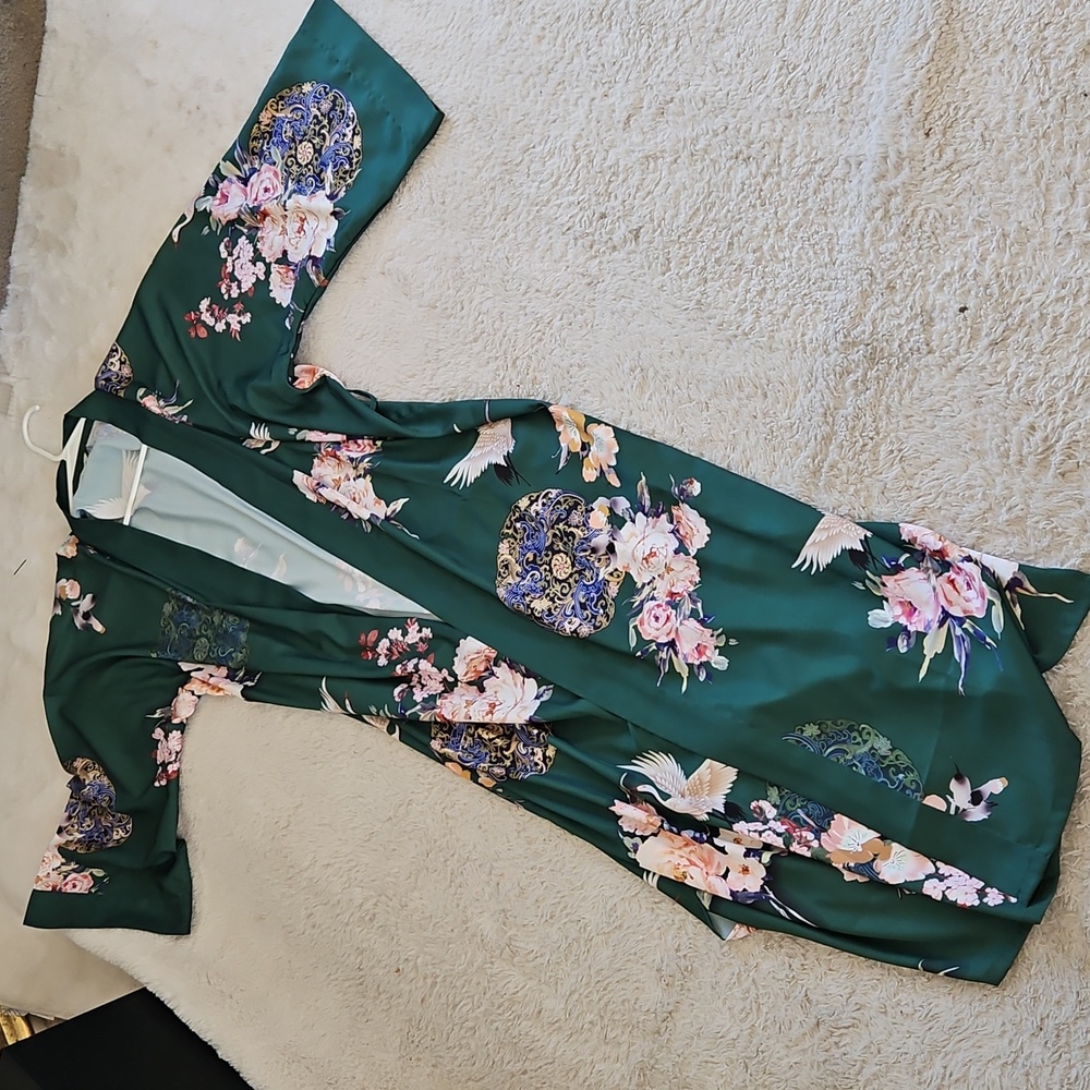 Luxury robe like new